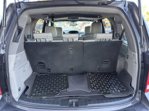 Used 2015 Honda Pilot Touring image 14