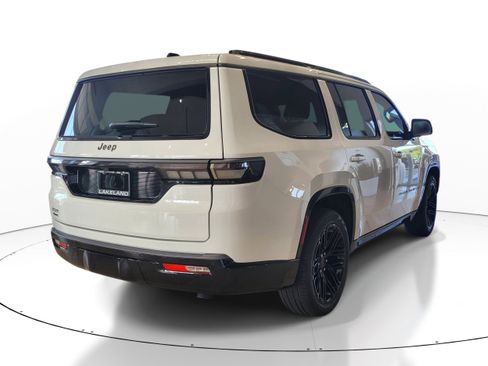 New 2026 Jeep Grand Wagoneer Limited AWD/4WD image 5