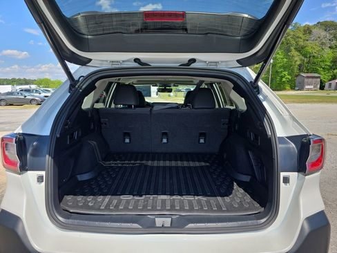 Certified 2025 Subaru Outback Onyx Edition image 11