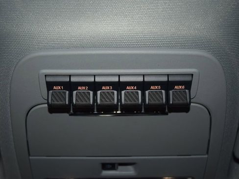 Used 2024 Ford F350 Lariat w/ Lariat Ultimate Package AWD/4WD image 47