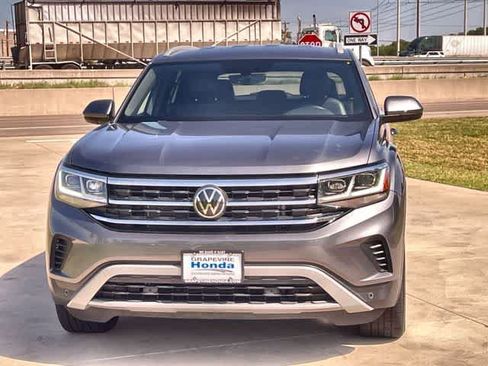 Used 2020 Volkswagen Atlas Cross Sport SE AWD/4WD image 7