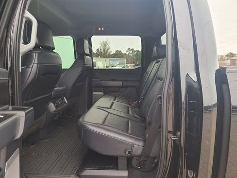 Used 2023 Ford F150 Lariat w/ Trailer Tow Package image 4