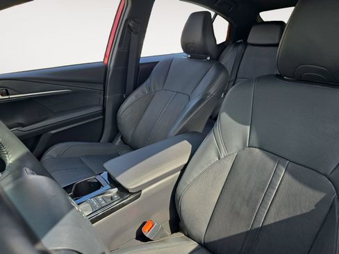 Certified 2025 Toyota Camry XSE FWD image 9