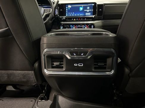 Used 2024 Chevrolet Silverado 2500 LTZ w/ LTZ Convenience Package image 24