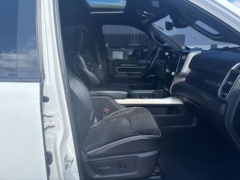 Used 2019 RAM 2500 Laramie AWD/4WD image 9