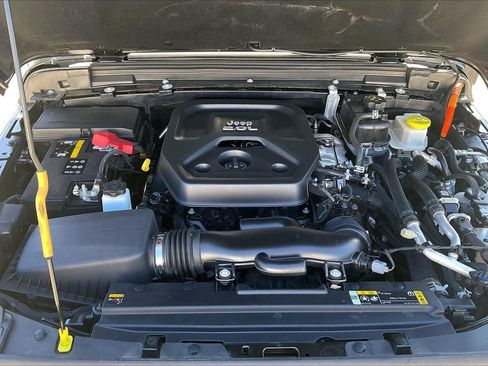 Used 2022 Jeep Wrangler Sahara 4xe image 37