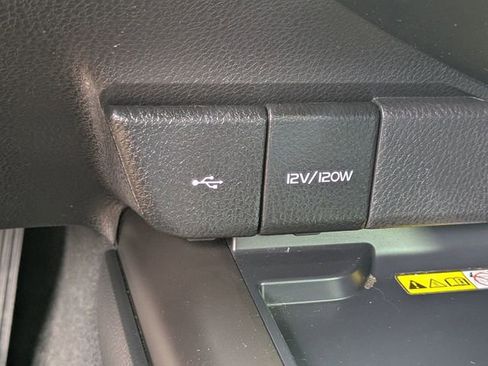Used 2023 Toyota Camry XSE FWD image 23