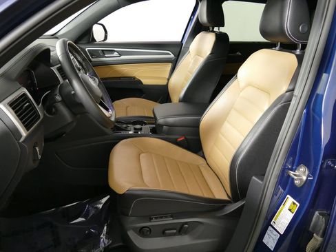 Used 2021 Volkswagen Atlas Cross Sport SEL Premium AWD/4WD image 28