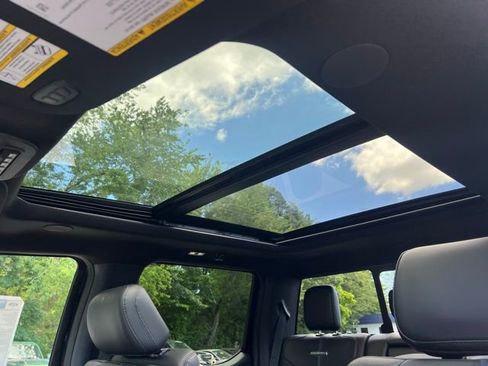 New 2025 Ford F250 Platinum AWD/4WD image 28