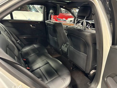 Used 2013 Mercedes-Benz E 350 4MATIC Sedan image 12