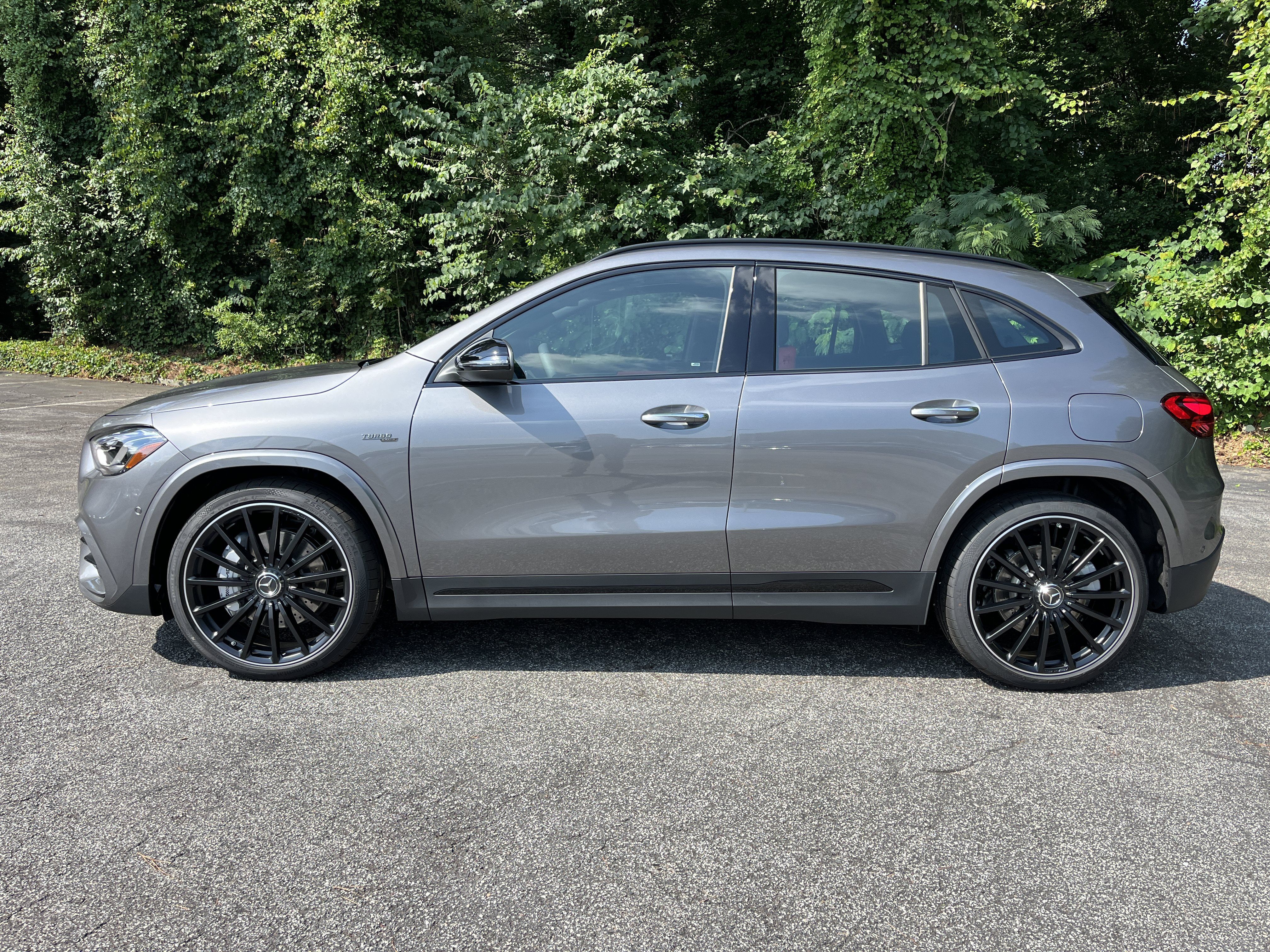 New 2026 Mercedes-Benz GLA 35 AMG 4MATIC image 13