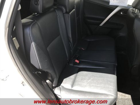 Used 2013 Toyota RAV4 Limited FWD image 19