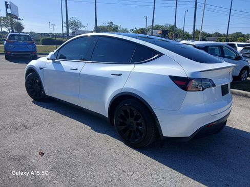 Used 2020 Tesla Model Y Long Range AWD/4WD image 4