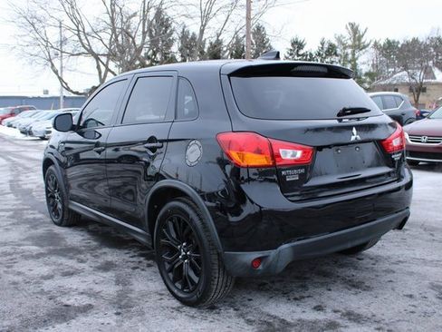 Used 2017 Mitsubishi Outlander Sport LE image 37