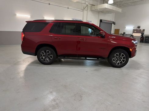 Used 2021 Chevrolet Tahoe Z71 AWD/4WD image 10