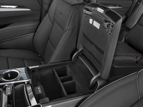 New 2026 Cadillac Escalade ESV Luxury image 10