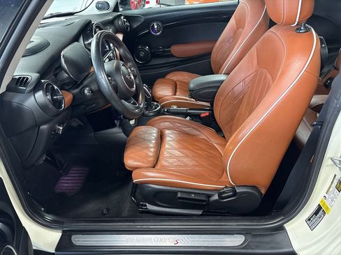 Used 2021 MINI Cooper S image 29