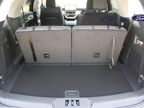 New 2026 Ford Explorer Active w/ Active Comfort Package RWD image 6