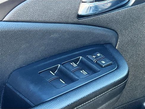 Used 2022 Honda Pilot Sport image 17