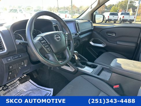 Used 2023 Nissan Frontier SV w/ SV Convenience Package image 20