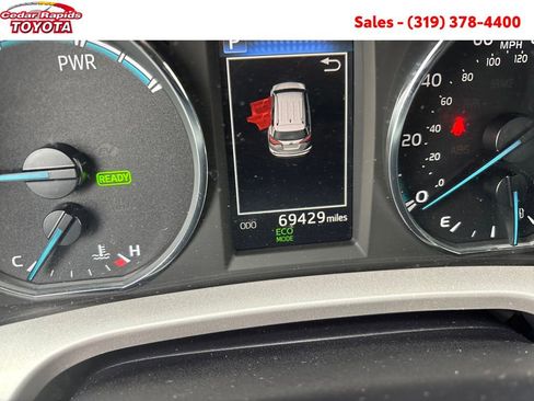 Certified 2017 Toyota RAV4 XLE image 18