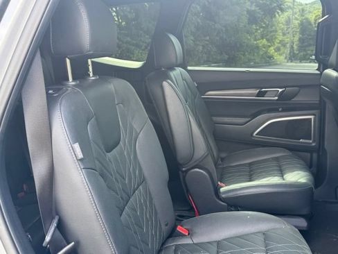 Used 2025 Kia Telluride EX X-Line AWD/4WD image 30