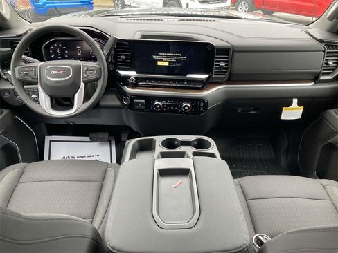 New 2026 GMC Sierra 1500 SLE w/ Preferred Package image 13