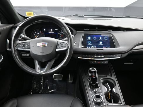 Used 2023 Cadillac XT4 Sport w/ Technology Package AWD/4WD image 20