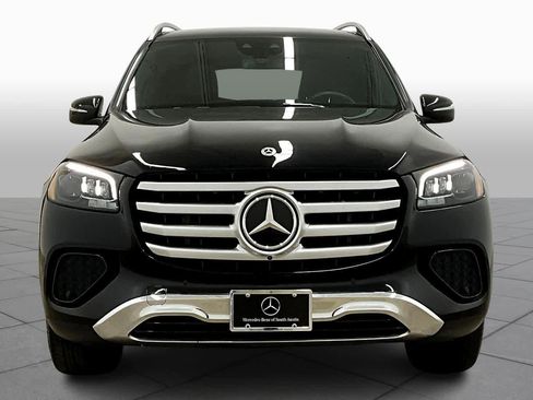 Certified 2025 Mercedes-Benz GLS 450 4MATIC image 4