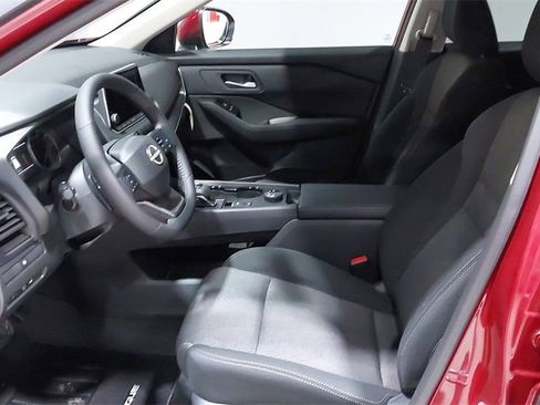 Used 2026 Nissan Rogue SV w/ Cold Weather Package AWD/4WD image 20