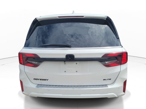 Used 2026 Honda Odyssey Elite image 7