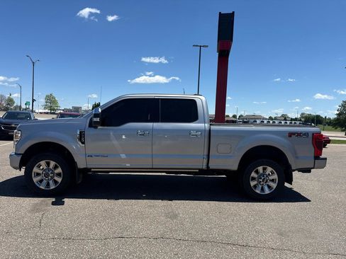 Used 2020 Ford F350 Platinum w/ FX4 Off-Road Package AWD/4WD image 2