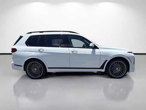 New 2026 BMW ALPINA XB7 AWD/4WD image 2