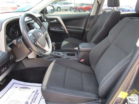 Used 2018 Toyota RAV4 Adventure AWD/4WD image 11