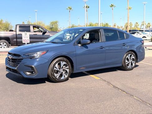 Used 2025 Subaru Legacy Premium w/ Popular Package #1A AWD/4WD image 2