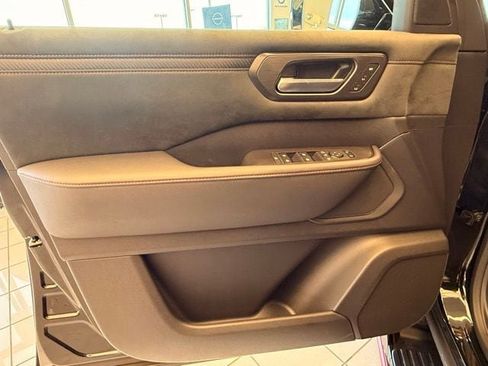 New 2026 Nissan Armada NISMO image 11