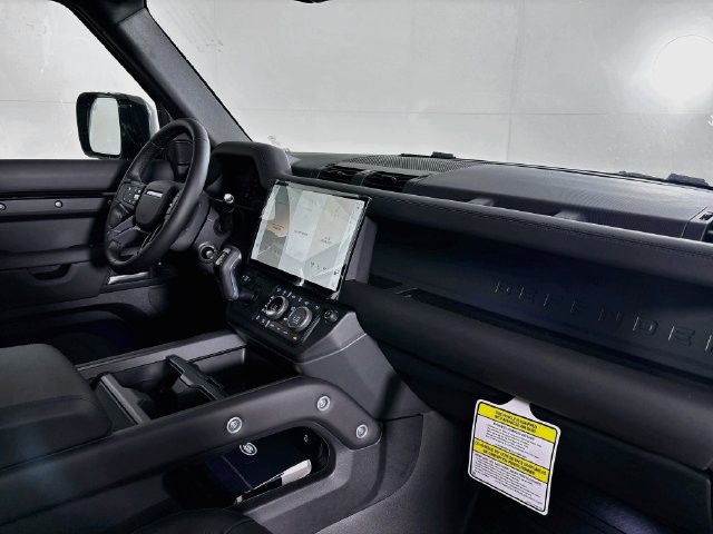 New 2026 Land Rover Defender 110 X-Dynamic SE AWD/4WD image 27