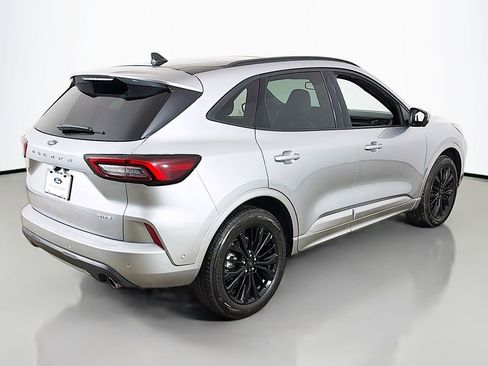 Used 2023 Ford Escape ST-Line Elite w/ Premium Technology Package image 13