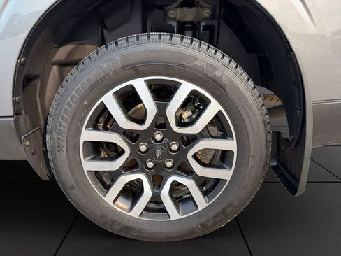 Used 2024 Ford Maverick Lariat w/ 4K Tow Package AWD/4WD image 12