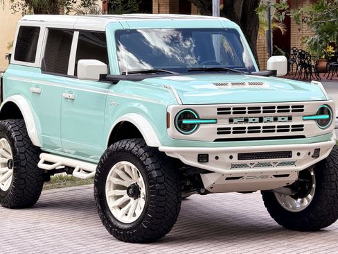 Used 2025 Ford Bronco Outer Banks AWD/4WD image 40