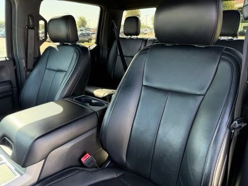 Used 2020 Ford F150 Lariat RWD image 10