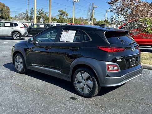 Used 2021 Hyundai Kona Limited image 5