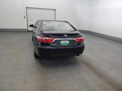 Used 2016 Toyota Camry LE FWD image 6