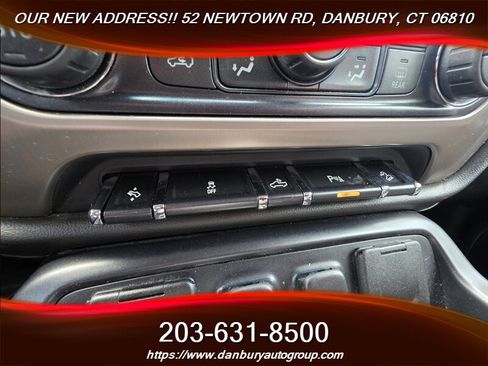 Used 2015 GMC Sierra 1500 Denali AWD/4WD image 18