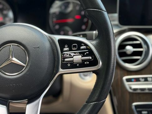 Used 2020 Mercedes-Benz C 300 Sedan w/ Premium Package image 43