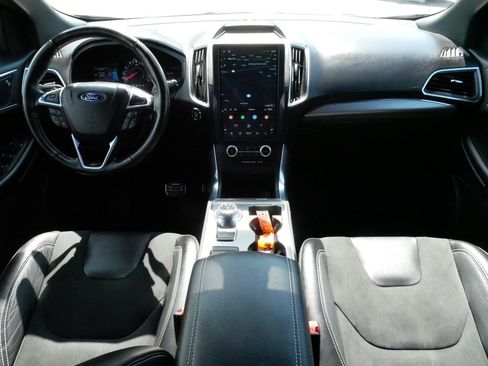 Used 2022 Ford Edge ST w/ Equipment Group 401A AWD/4WD image 10