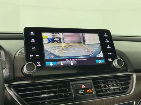 Used 2018 Honda Accord EX-L image 24