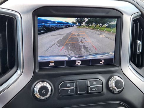 Used 2021 GMC Sierra 1500 SLT AWD/4WD image 7