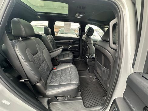 Used 2024 Kia Telluride SX Prestige X-Pro image 17