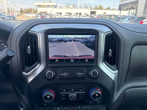 Used 2022 Chevrolet Silverado 2500 LT w/ Convenience Package AWD/4WD image 17
